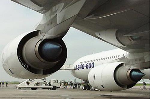 Airbus 340-600 Acidente com Airbus A340-600