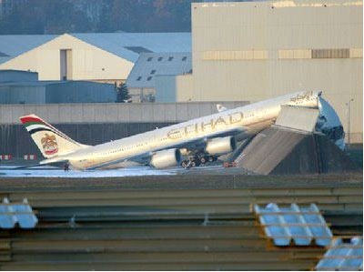 Airbus A340-600 Acidente com Airbus A340-600