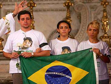 Família do garoto assassinado